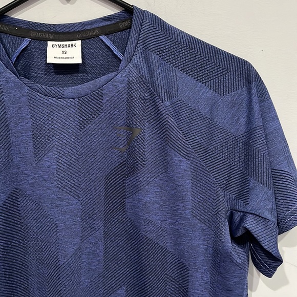 GYMSHARK new blue shirt - Picture 2 of 4